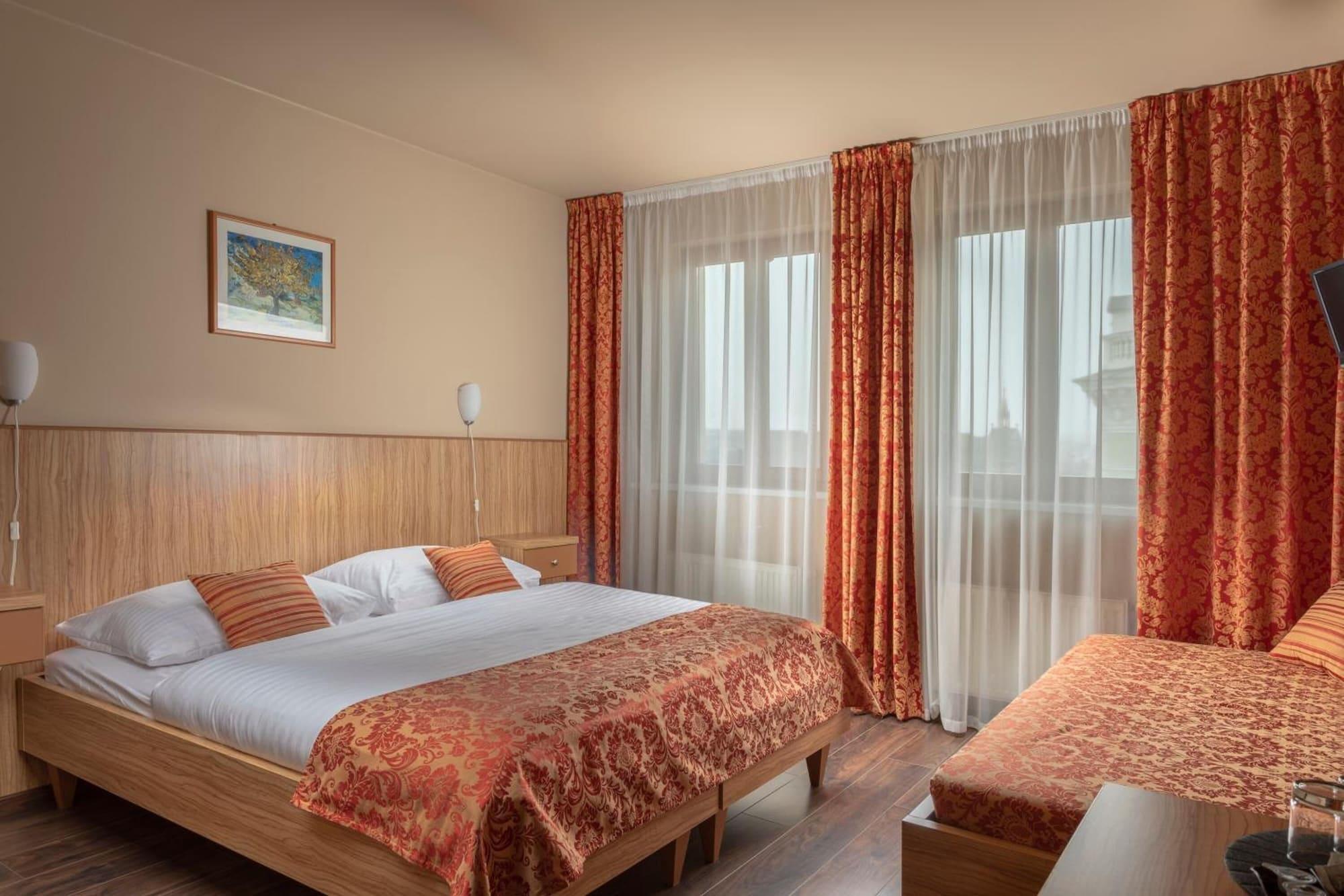 Hotel Superior Prague Exterior photo